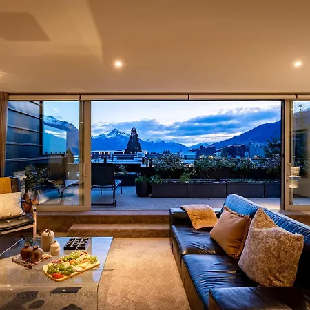 Appartamento Peak Views Penthouse-Walk To Town-Free Parking-Bbq